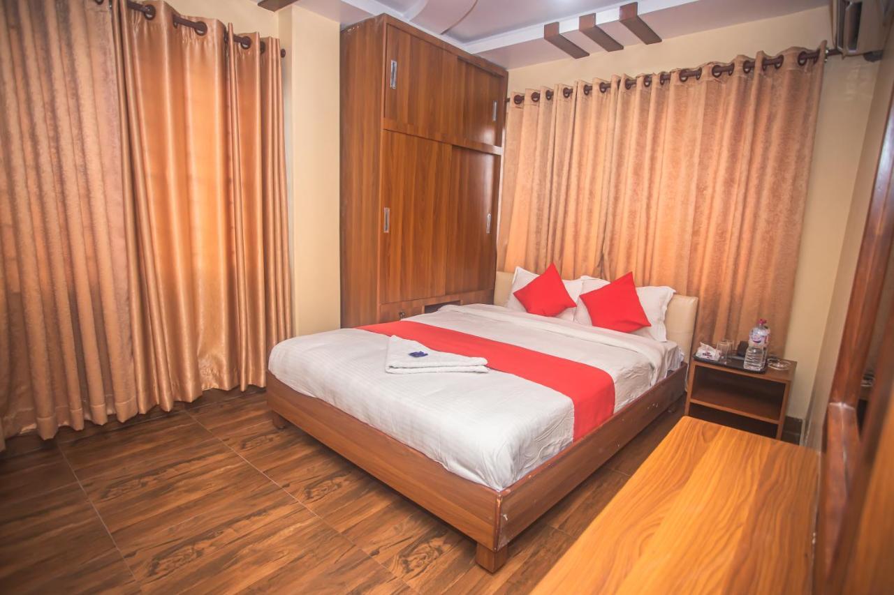 Hotel Dream Light Pokhara Dış mekan fotoğraf