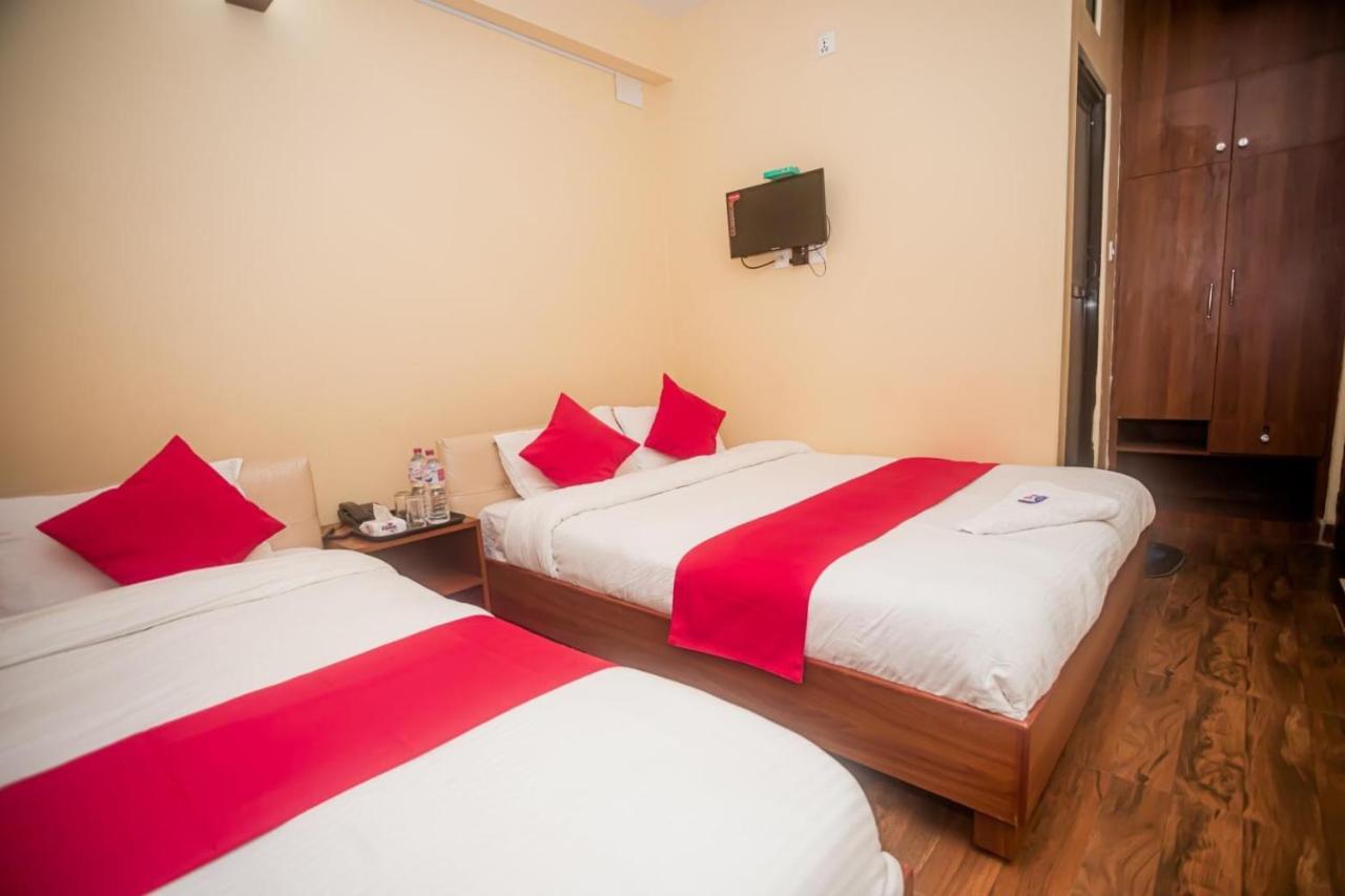 Hotel Dream Light Pokhara Dış mekan fotoğraf