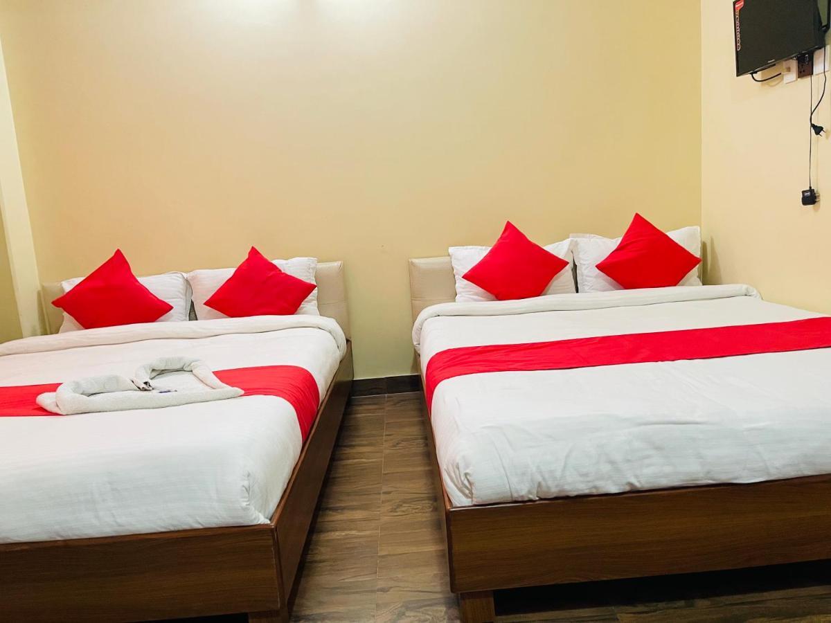 Hotel Dream Light Pokhara Dış mekan fotoğraf